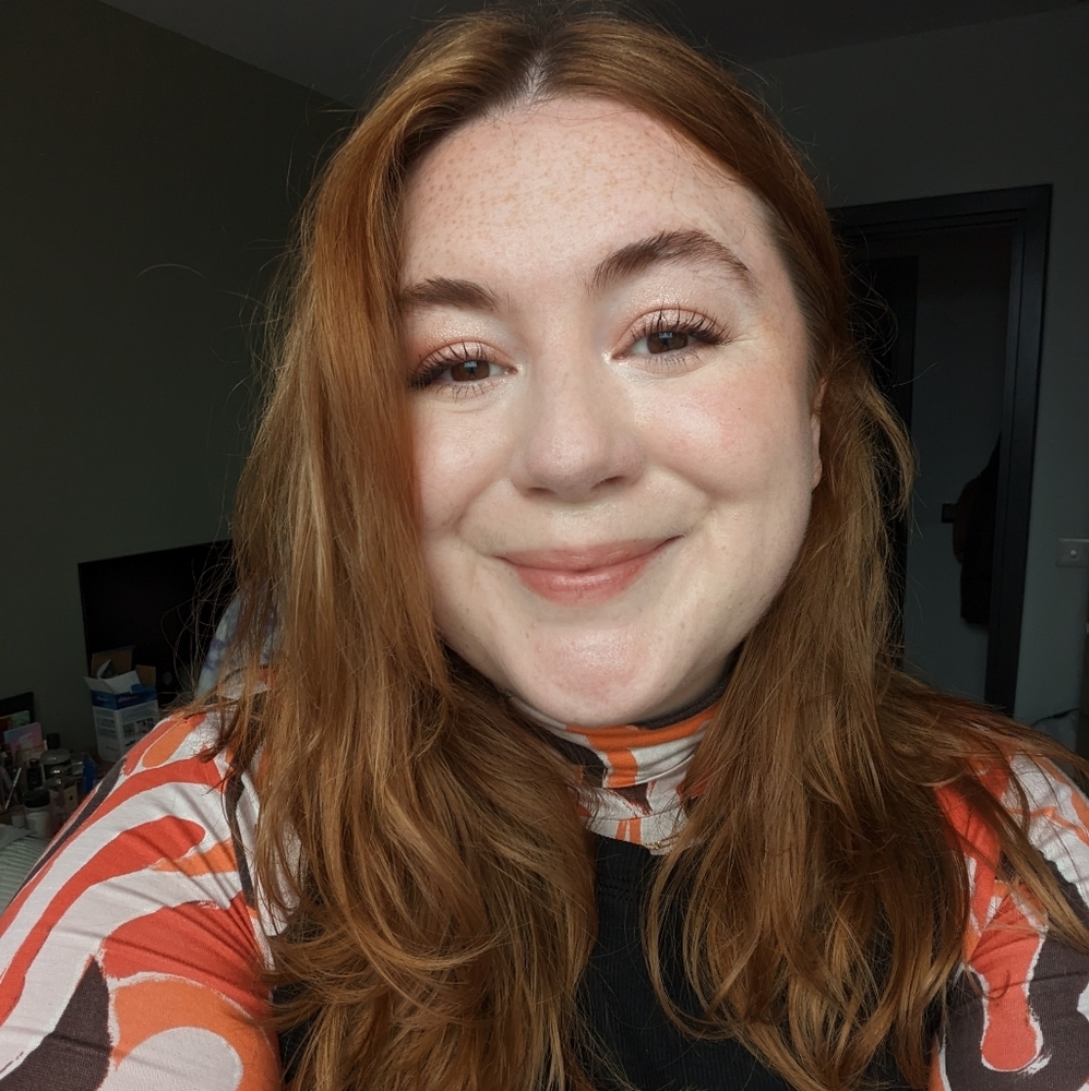 Meet your Posher, Emily